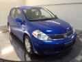 Blue Metallic - Versa 1.8 S Hatchback Photo No. 2