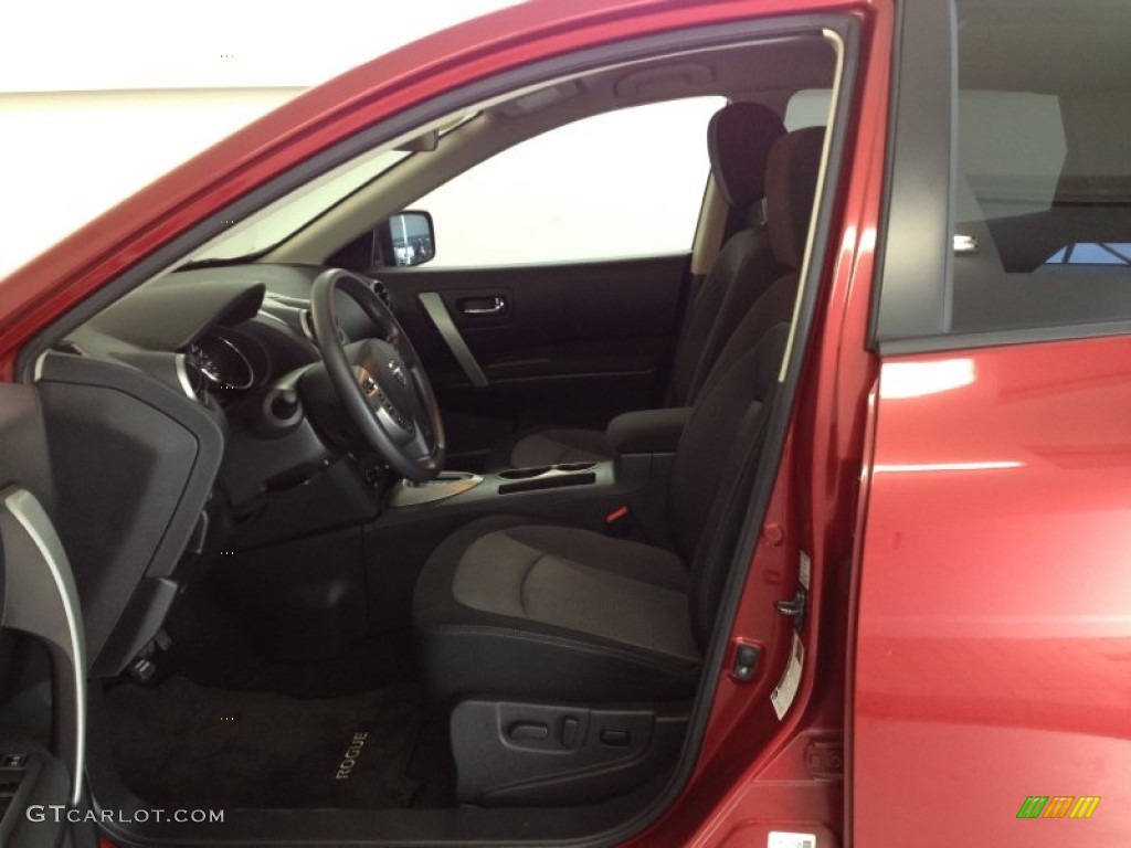 2011 Rogue SV AWD - Cayenne Red / Black photo #11