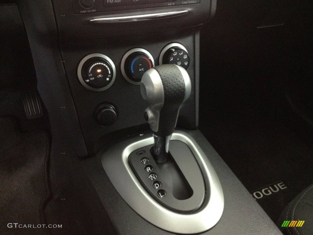 2011 Rogue SV AWD - Silver Ice Metallic / Black photo #18