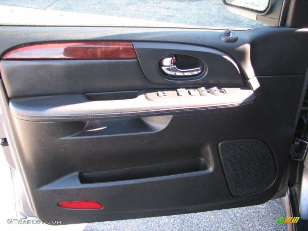 2006 Saab 9-7X 4.2i Door Panel Photos