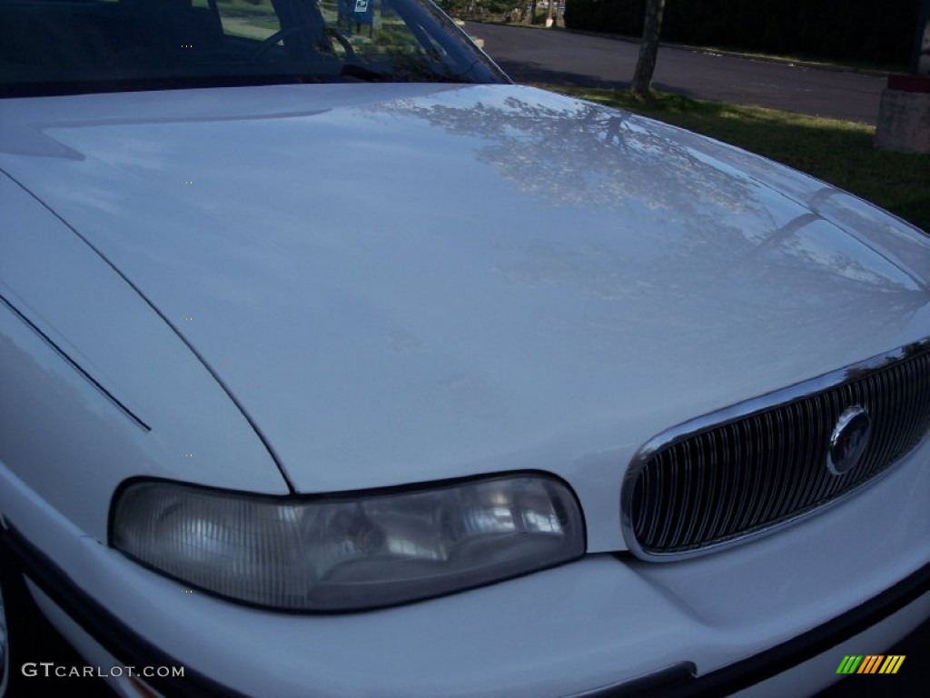 1998 LeSabre Custom - Bright White / Medium Blue photo #20