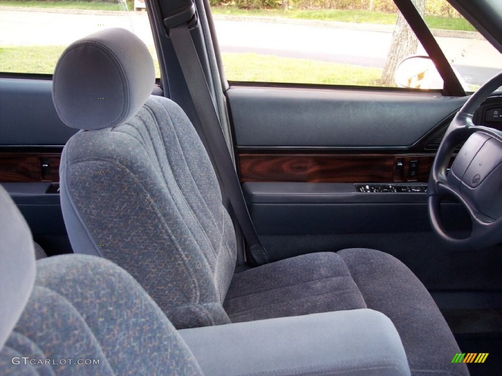 1998 LeSabre Custom - Bright White / Medium Blue photo #47