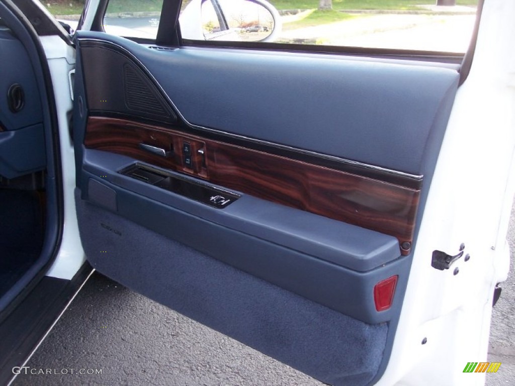 1998 LeSabre Custom - Bright White / Medium Blue photo #49