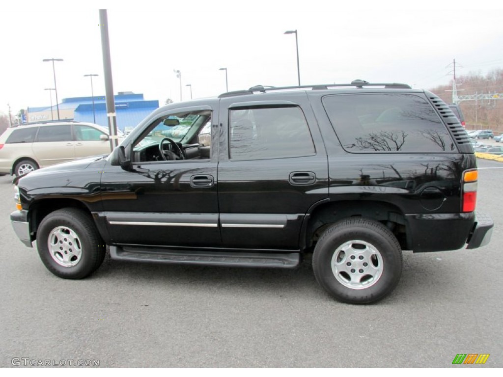 2004 Tahoe LS 4x4 - Black / Gray/Dark Charcoal photo #11