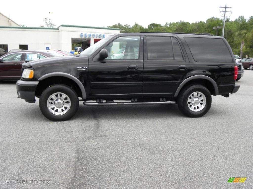 Black 2002 Ford Expedition XLT 4x4 Exterior Photo #63301593