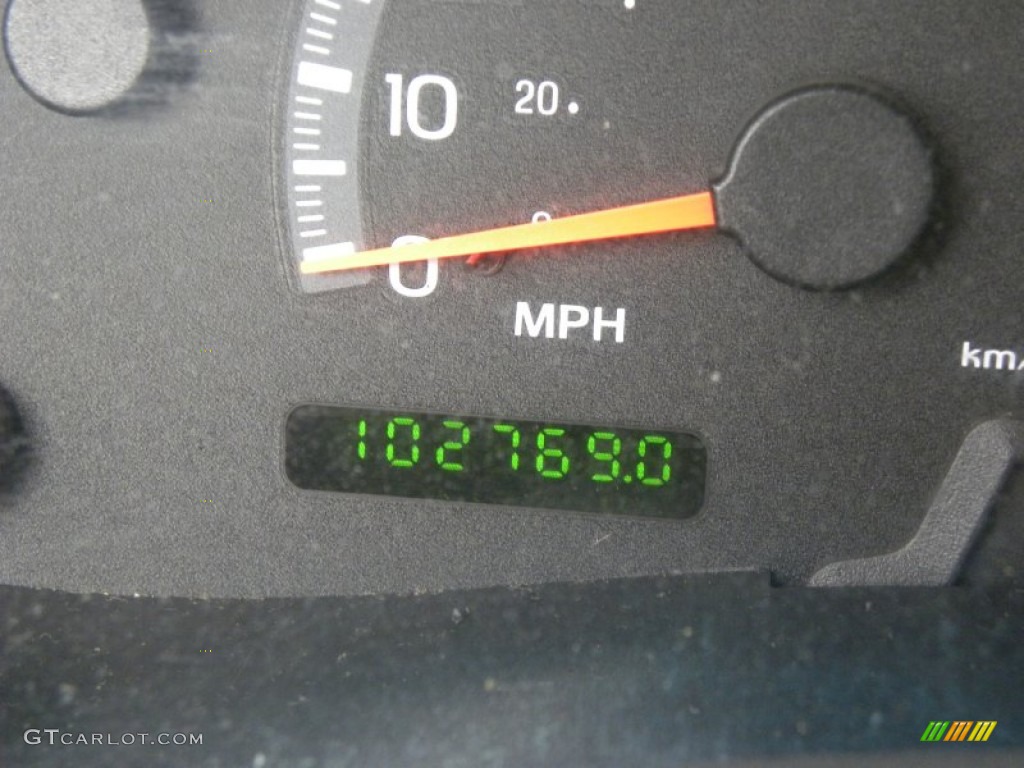 2002 Expedition XLT 4x4 - Black / Medium Graphite photo #27