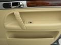 Reed Green Metallic - Touareg V6 Photo No. 11