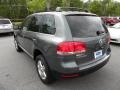 Reed Green Metallic - Touareg V6 Photo No. 16