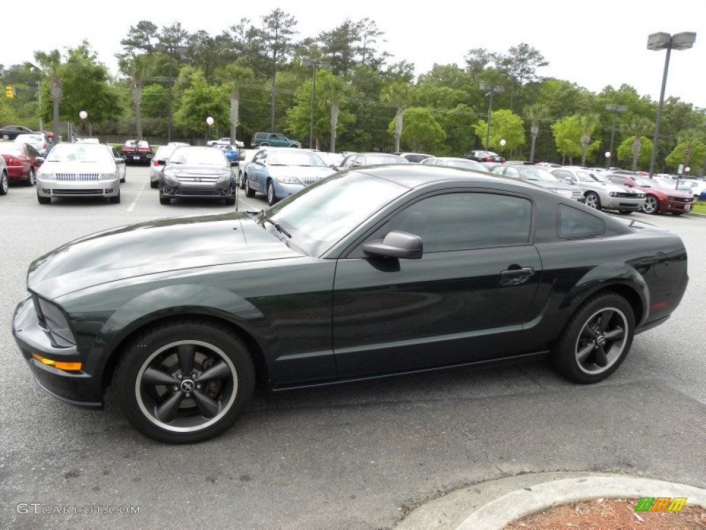 2009 Mustang Bullitt Coupe - Dark Highland Green Metallic / Dark Charcoal photo #2