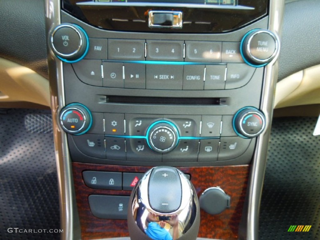 2013 Chevrolet Malibu ECO Controls Photo #63310826
