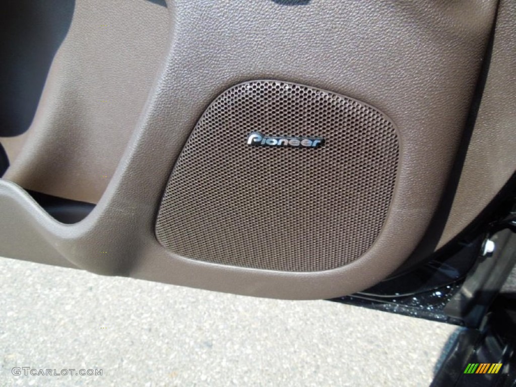 2013 Chevrolet Malibu ECO Audio System Photo #63310862