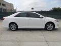 Super White - Camry SE Photo No. 2
