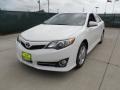 Super White - Camry SE Photo No. 7