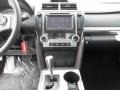 Super White - Camry SE Photo No. 27