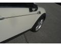 Pepper White - Cooper S Clubman Photo No. 13