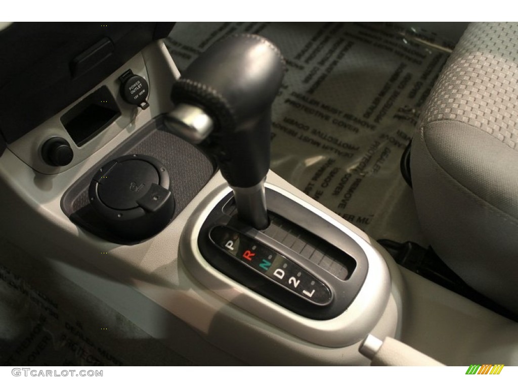 2007 Hyundai Accent SE Coupe Transmission Photos