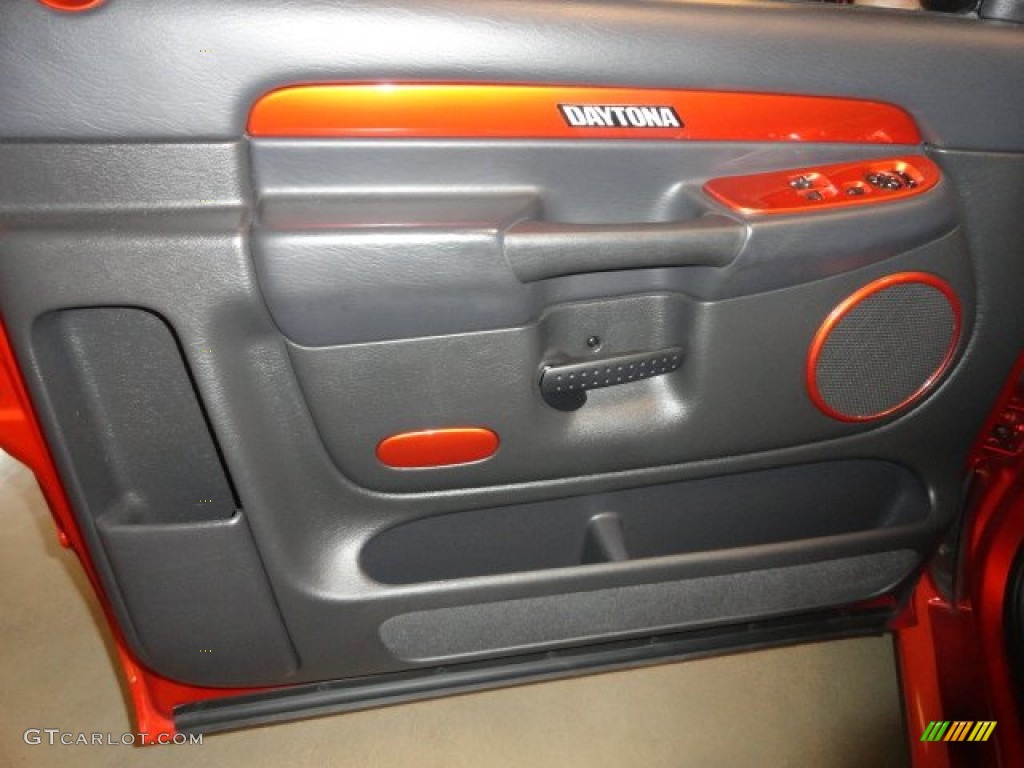 2005 Dodge Ram 1500 SLT Daytona Regular Cab Dark Slate Gray/Orange Door Panel Photo #63314870