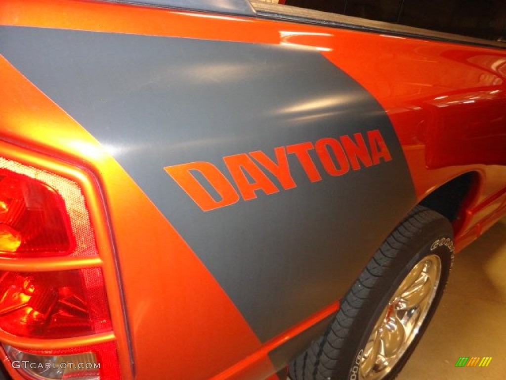 2005 Ram 1500 SLT Daytona Regular Cab - Go ManGo! / Dark Slate Gray/Orange photo #13