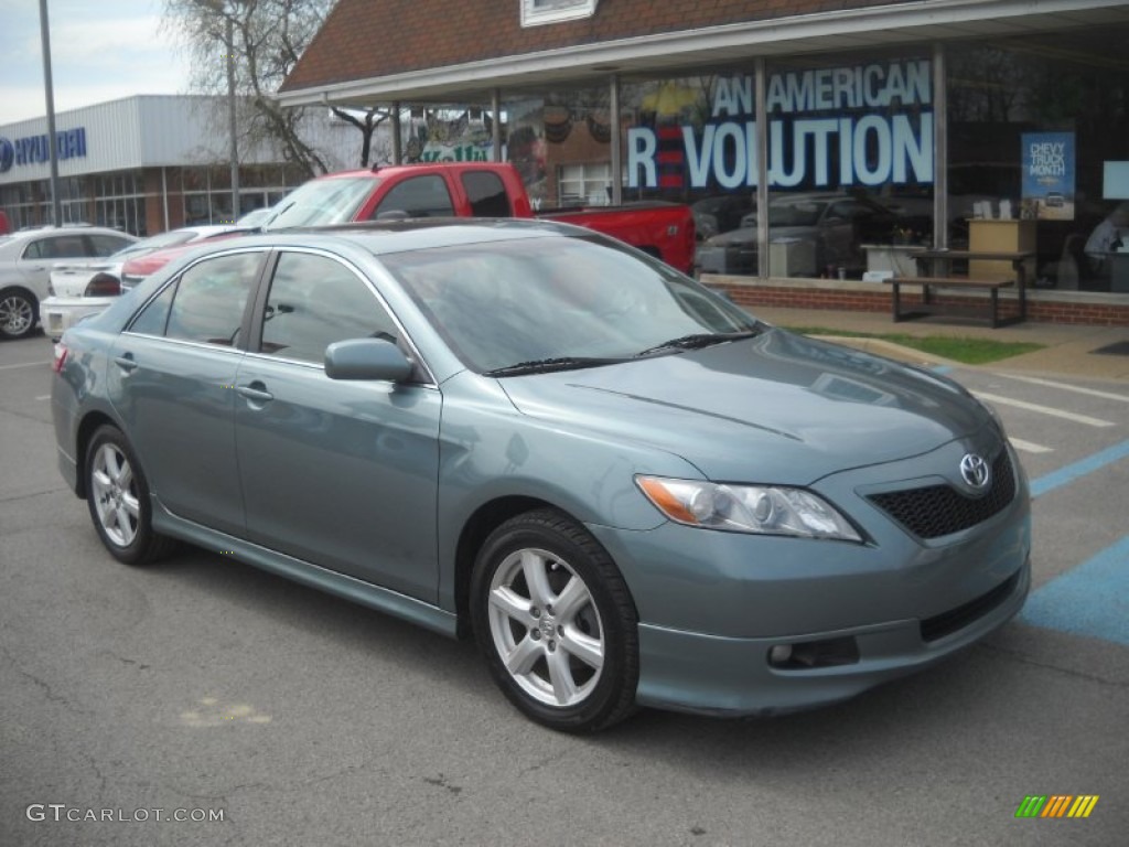 2007 Camry SE V6 - Aloe Green Metallic / Dark Charcoal photo #1