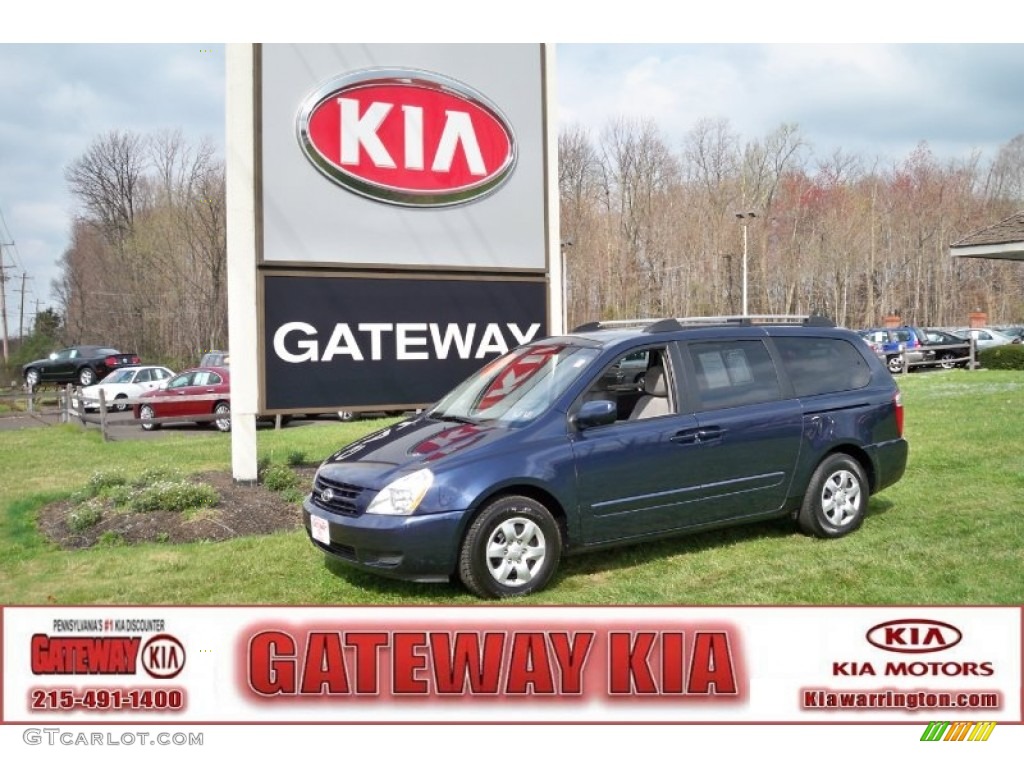 Velvet Blue Metallic Kia Sedona