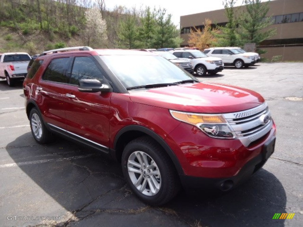 2013 Explorer XLT 4WD - Ruby Red Metallic / Charcoal Black photo #1