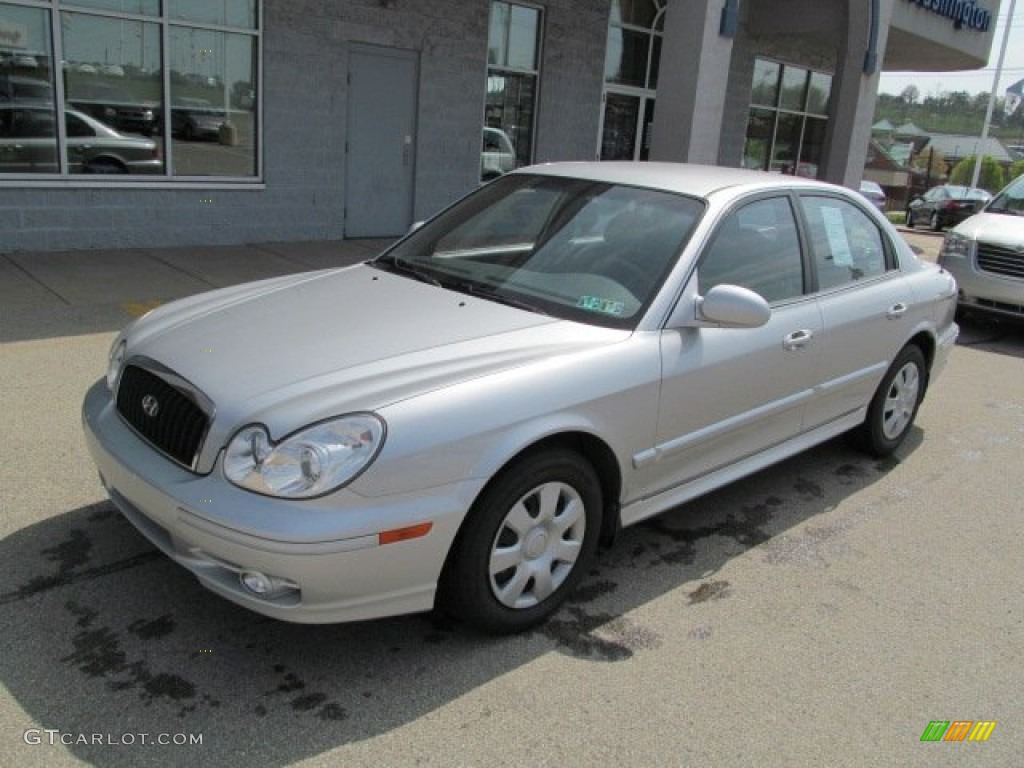 Brilliant Silver 2004 Hyundai Sonata Standard Sonata Model Exterior Photo #63328213