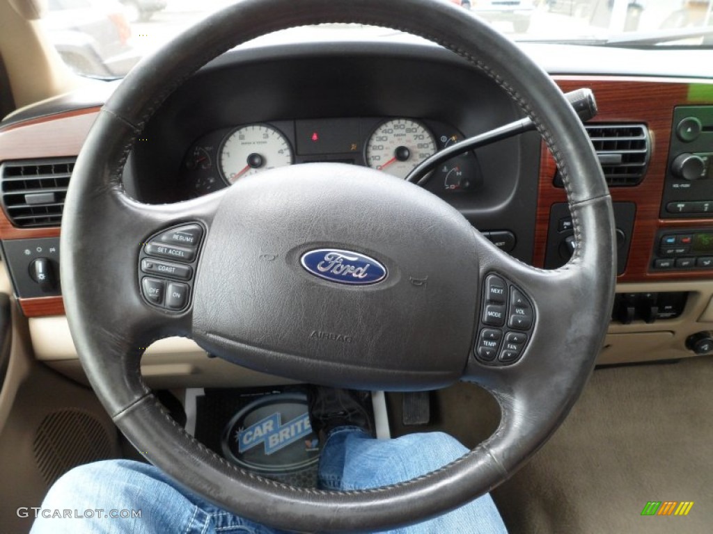 2005 F350 Super Duty Lariat Crew Cab 4x4 Dually - Oxford White / Tan photo #41