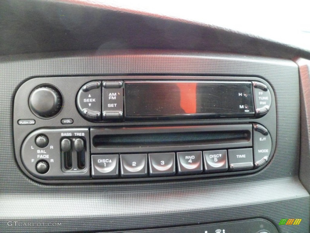 2004 Dodge Ram 3500 SLT Regular Cab 4x4 Dually Audio System Photo #63329393