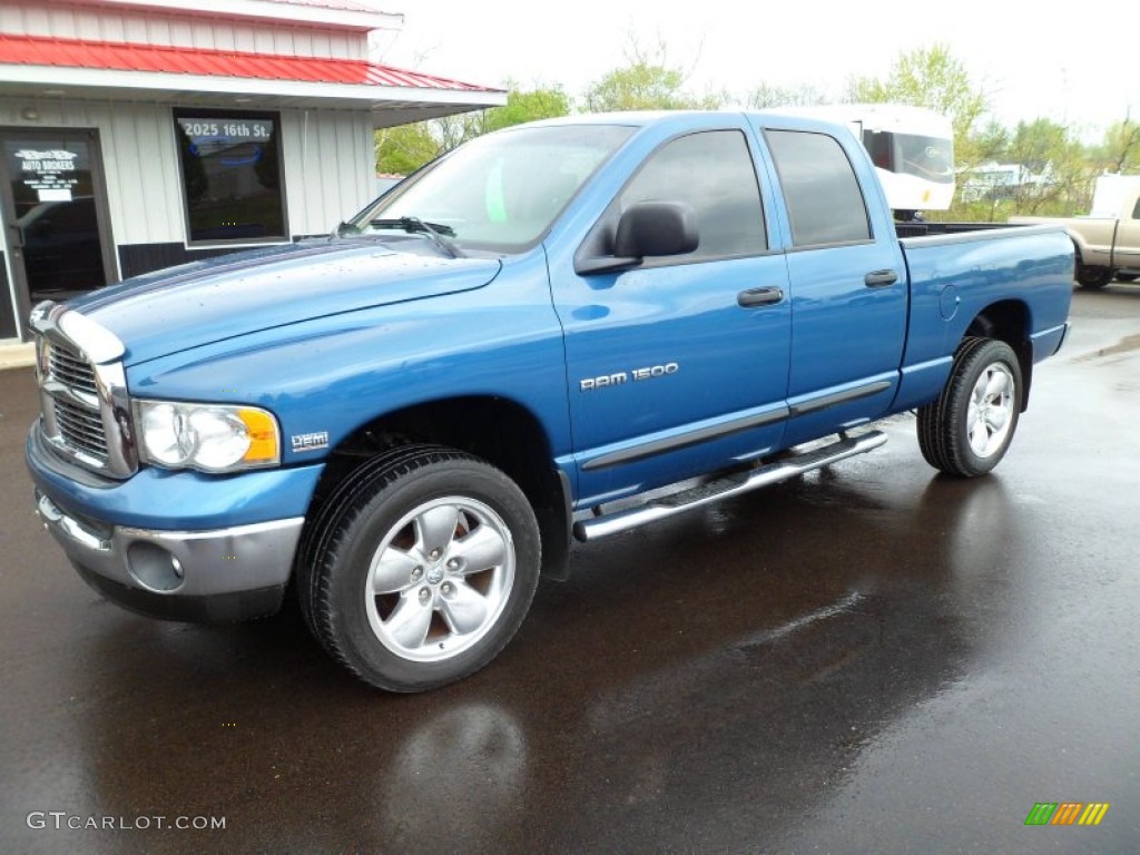 2004 Ram 1500 SLT Quad Cab 4x4 - Atlantic Blue Pearl / Dark Slate Gray photo #8