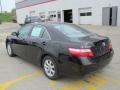 Black - Camry LE Photo No. 4