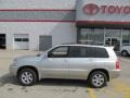 2002 Millennium Silver Metallic Toyota Highlander Limited 4WD  photo #2