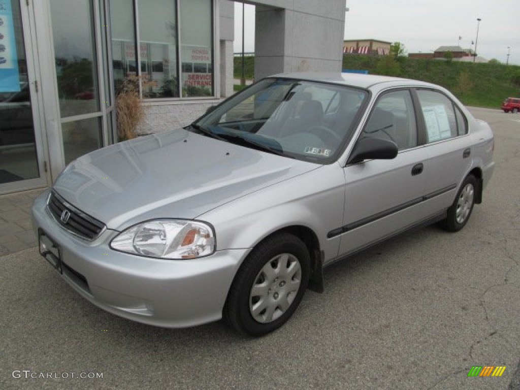 1999 Civic LX Sedan - Vogue Silver Metallic / Gray photo #2