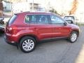 Wild Cherry Metallic - Tiguan SE 4Motion Photo No. 12