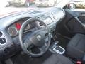 Wild Cherry Metallic - Tiguan SE 4Motion Photo No. 17