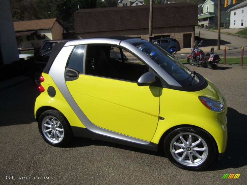 Light Yellow 2008 Smart fortwo passion cabriolet Exterior Photo #63335953