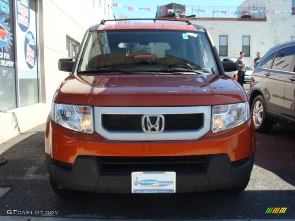 2010 Element EX 4WD - Citrus Fire Metallic / Titanium photo #2