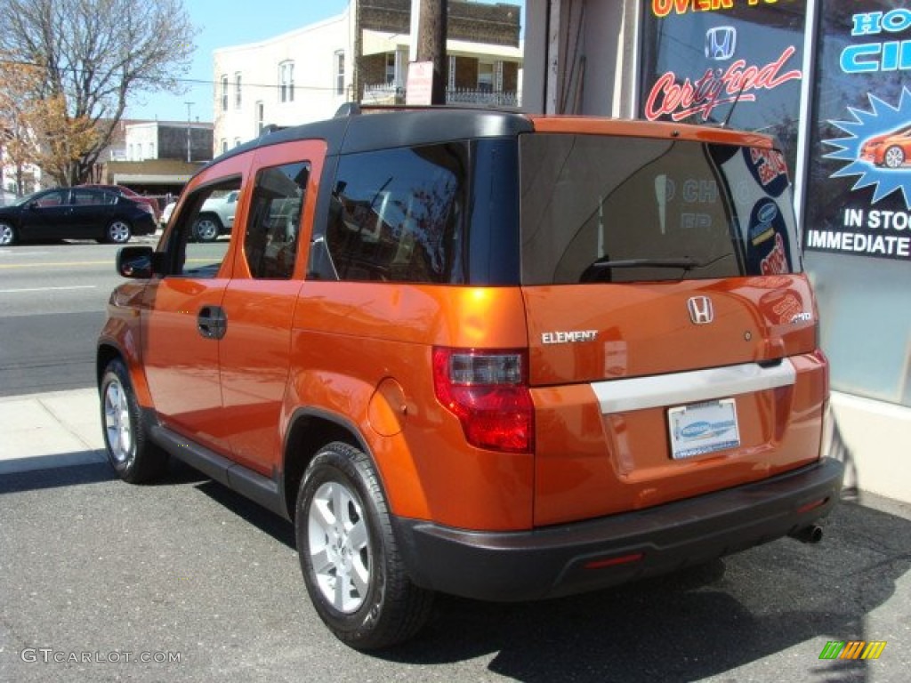 2010 Element EX 4WD - Citrus Fire Metallic / Titanium photo #4