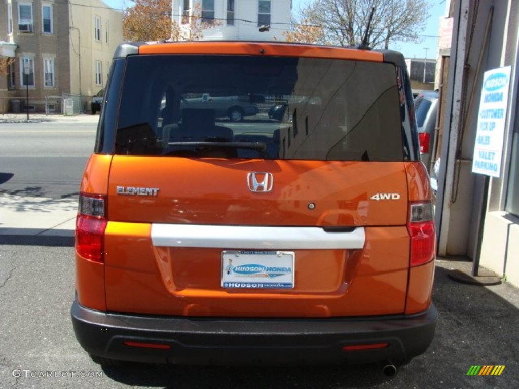 2010 Element EX 4WD - Citrus Fire Metallic / Titanium photo #5
