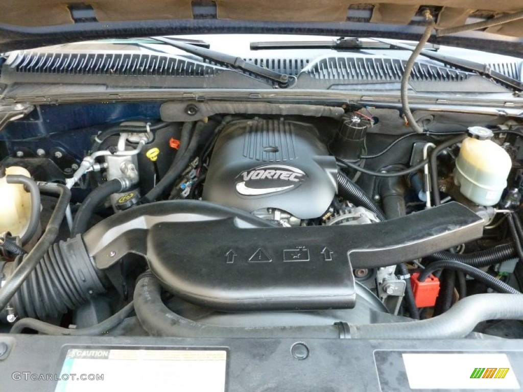 2001 Chevrolet Suburban 2500 LS 4x4 6.0 Liter OHV 16-Valve Vortec V8 Engine Photo #63336262