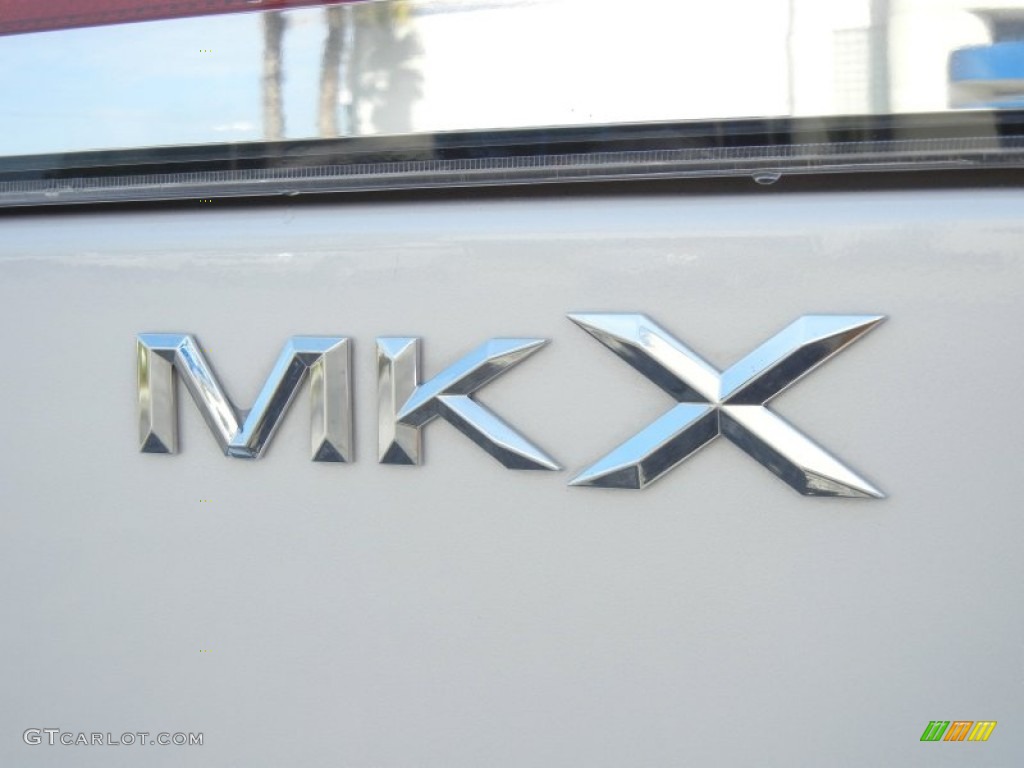 2010 MKX FWD - White Platinum Tri-Coat / Light Camel photo #9
