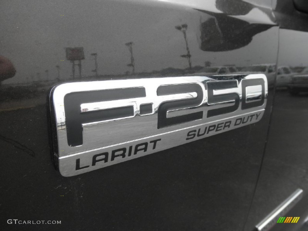 2007 Ford F250 Super Duty Lariat Crew Cab 4x4 Marks and Logos Photo #63345170