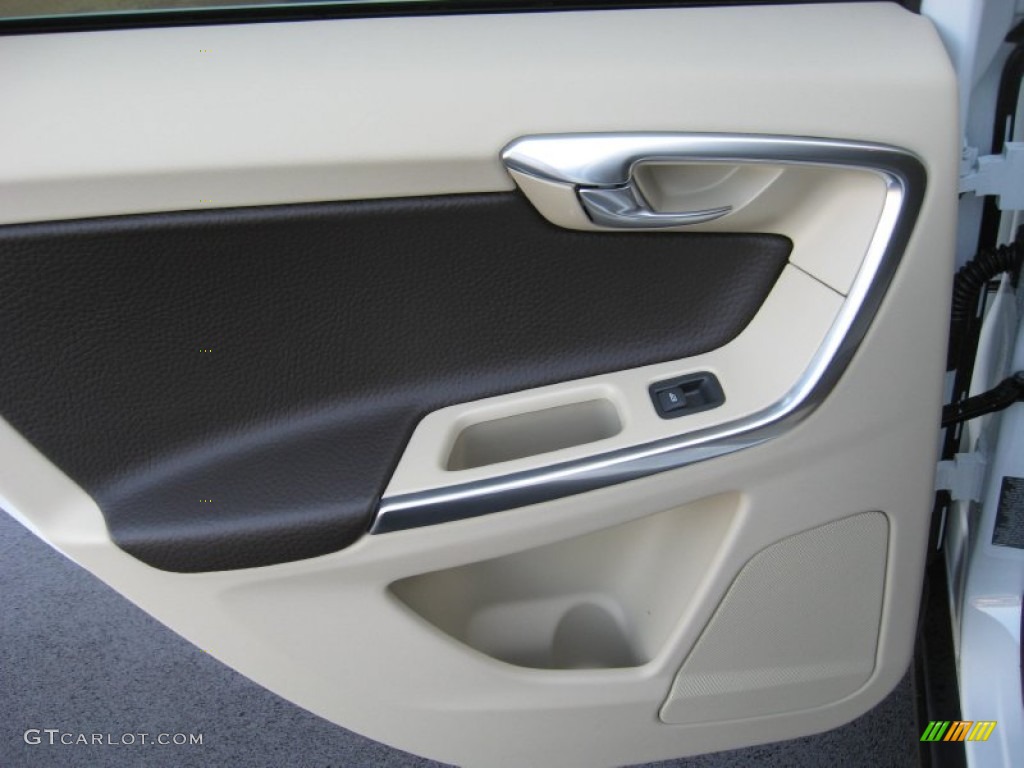 2012 Volvo XC60 T6 AWD Sandstone Beige/Espresso Door Panel Photo #63347489