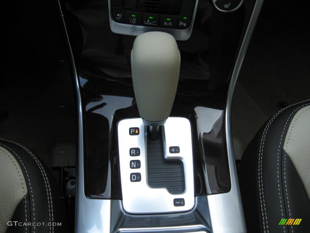 2012 Volvo XC60 T6 AWD Transmission Photos