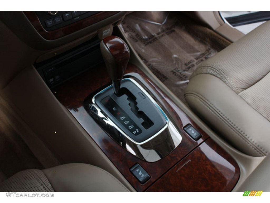 2004 MDX Touring - Aspen White Pearl / Saddle photo #12