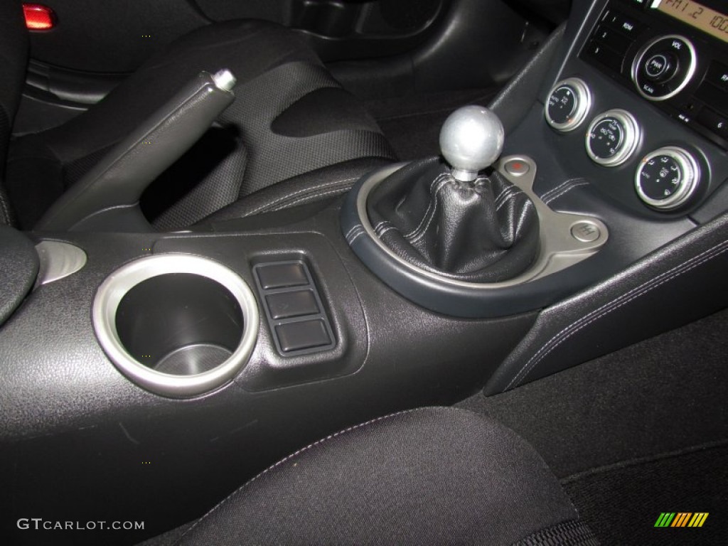 2010 Nissan 370Z Sport Coupe Transmission Photos