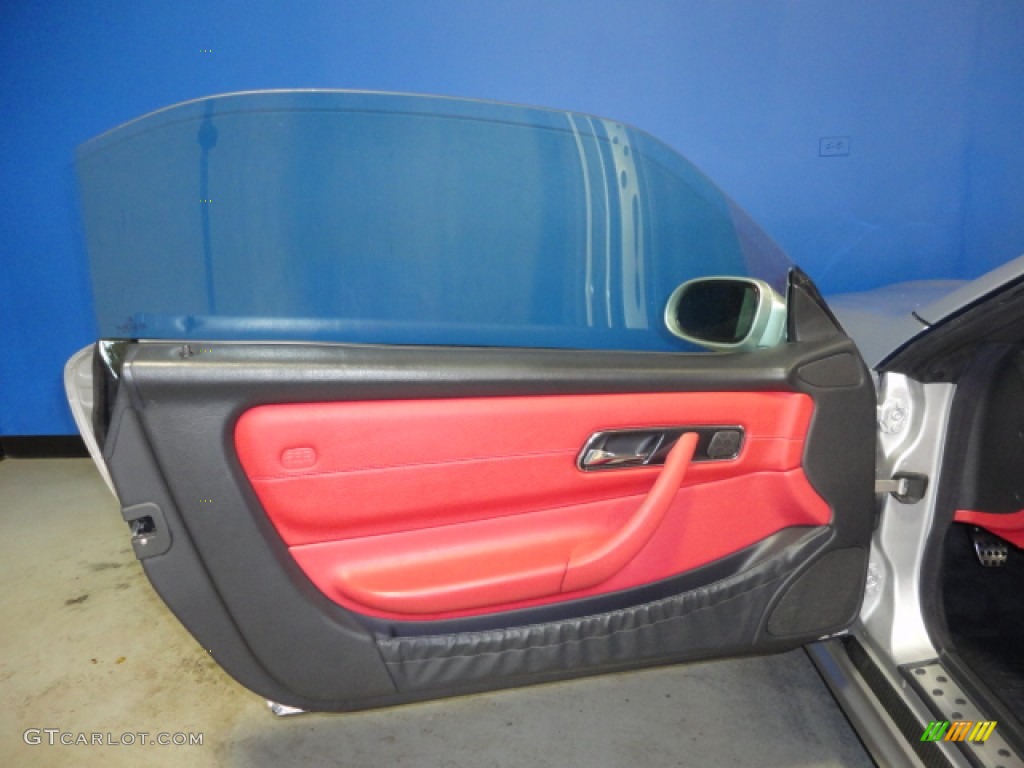 1999 Mercedes-Benz SLK 230 Kompressor Roadster Salsa Red Door Panel Photo #63358162
