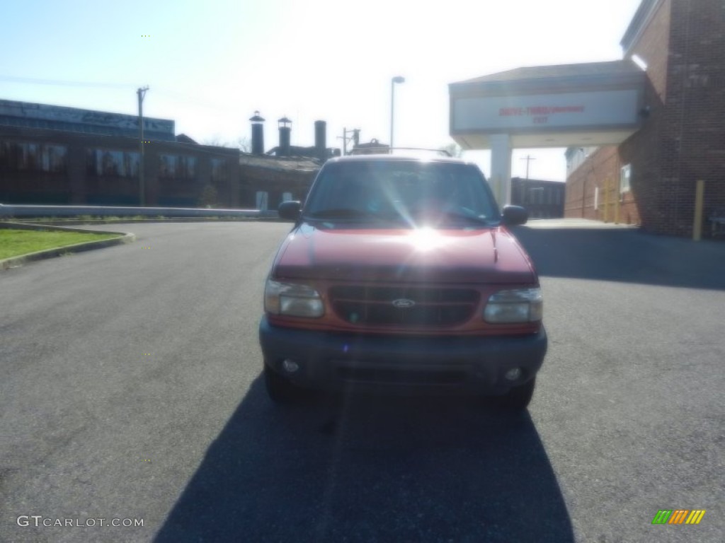 2000 Explorer XLS 4x4 - Toreador Red Metallic / Medium Graphite photo #10