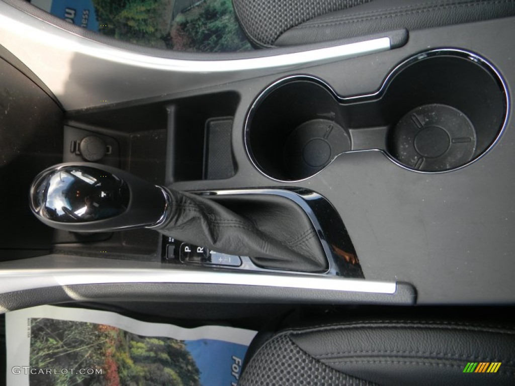 2011 Sonata SE - Midnight Black / Black photo #16