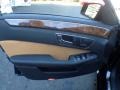 Black - E 350 4Matic Sedan Photo No. 10