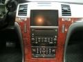 White Diamond - Escalade ESV AWD Photo No. 32